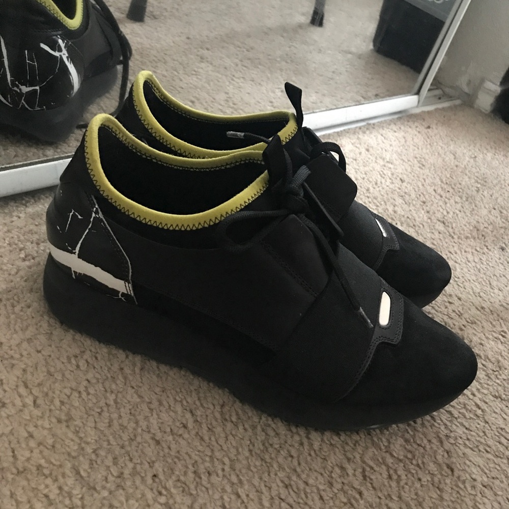 BALEENCIAGA RACE RUNNERS